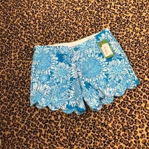 Size 0 buttercup shorts